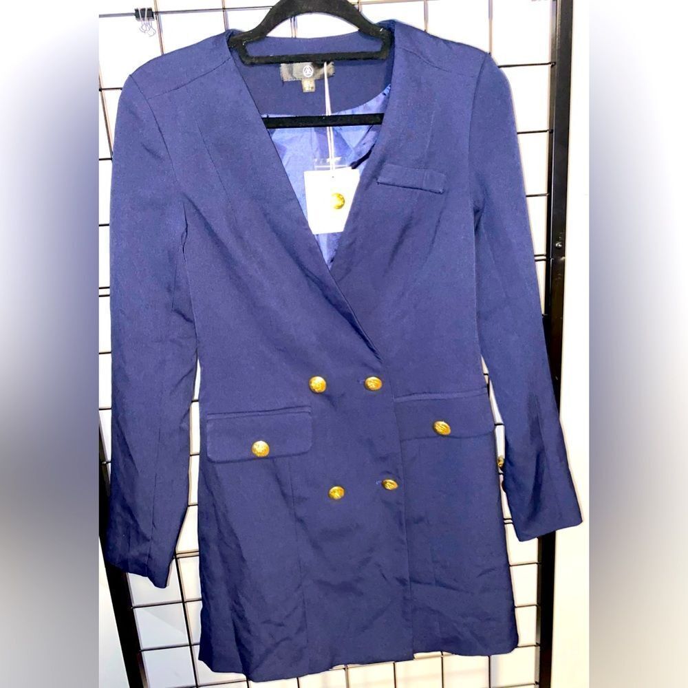 Missguided Women’s navy blazer dress with gold buttons NWT